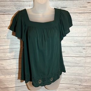 LOFT Evergreen blouse with short flowy sleeves & scalloped embroidery design XS